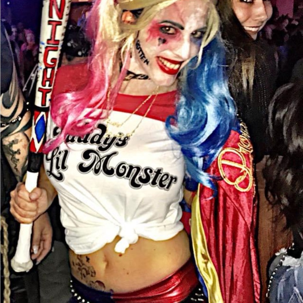 Harley Quinn cousin with no female bat and all jewelry accessories